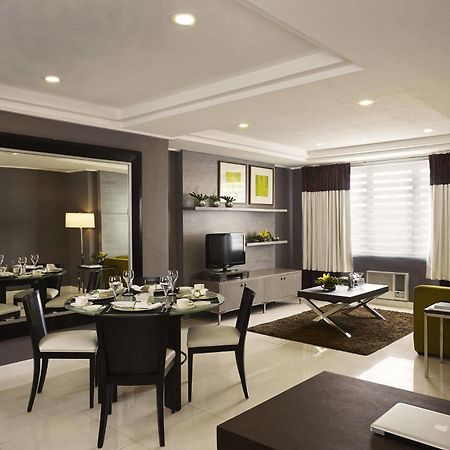 Astoria Plaza Hotel Pasig City Bagian luar foto