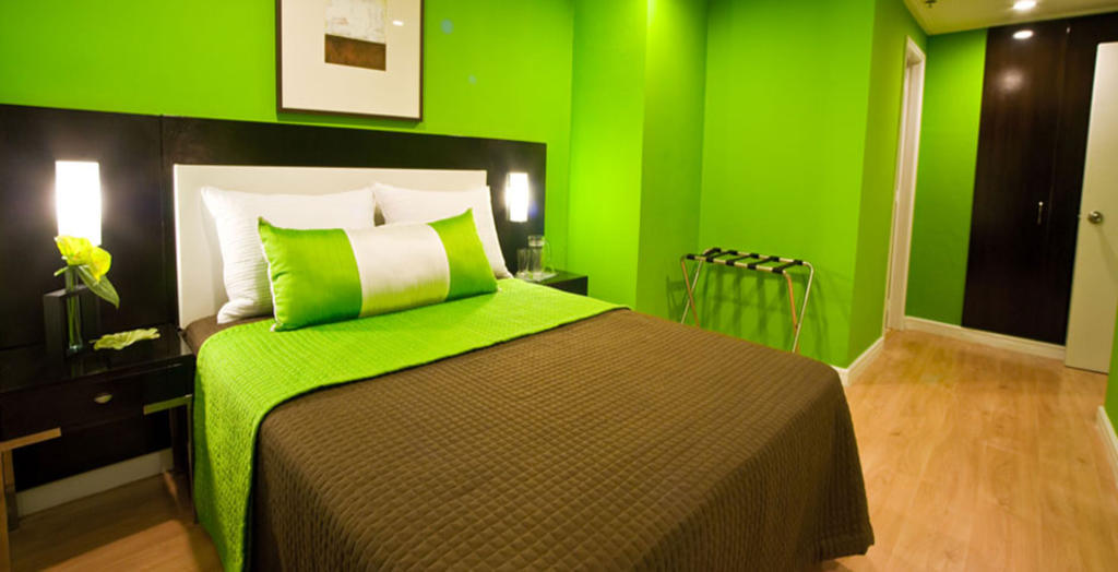 Astoria Plaza Hotel Pasig City Bagian luar foto